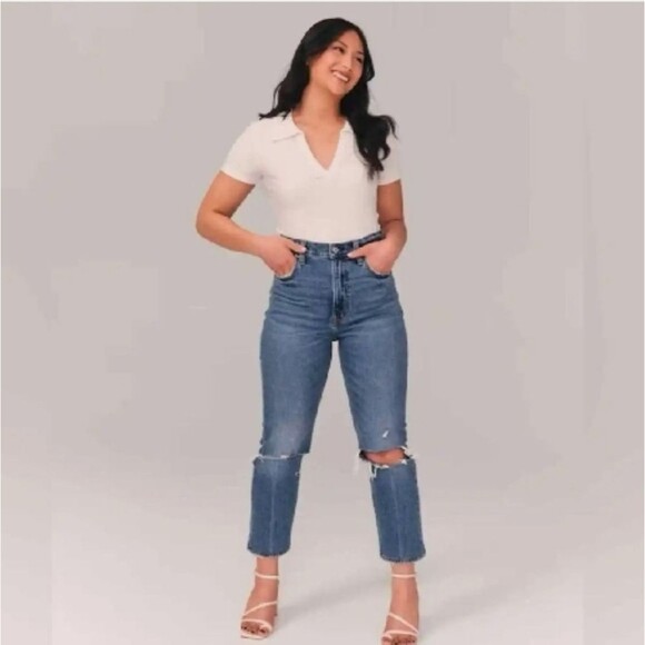 Abercrombie & Fitch Ultra High Rise Ankle Straight Jeans Distressed SZ 27 Short - Picture 1 of 11